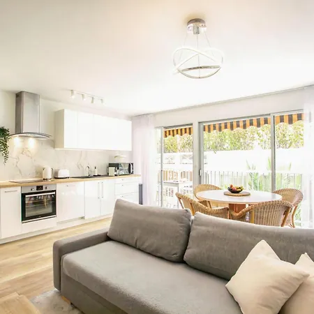 86m- Spacious 3 With Large Terrace * Villefranche-sur-Mer