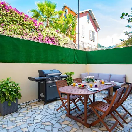86m- Spacious 3 With Large Terrace Apartment