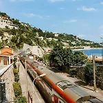 Apartment 86m- Spacious 3 With Large Terrace Villefranche-sur-Mer