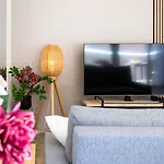 Apartment 86m- Spacious 3 With Large Terrace Villefranche-sur-Mer