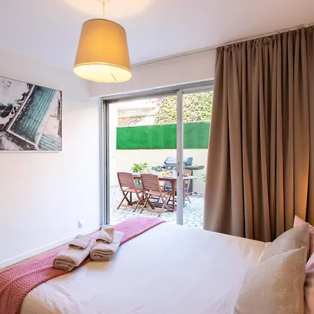 86m- Spacious 3 With Large Terrace Апартаменты *
