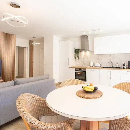 Lägenhet 86m- Spacious 3 With Large Terrace *