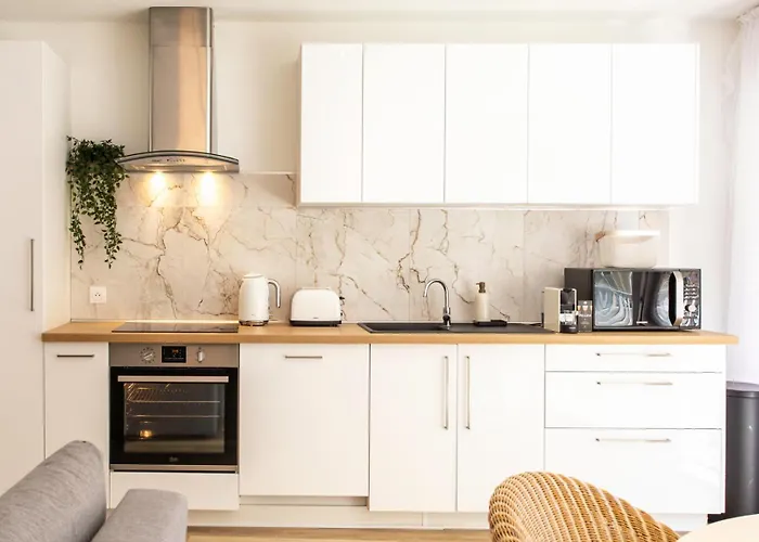 Апартаменты 86m- Spacious 3 With Large Terrace